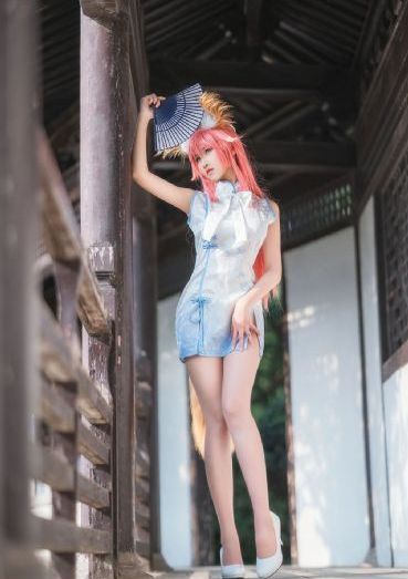 在线美女_超清高清视频播放