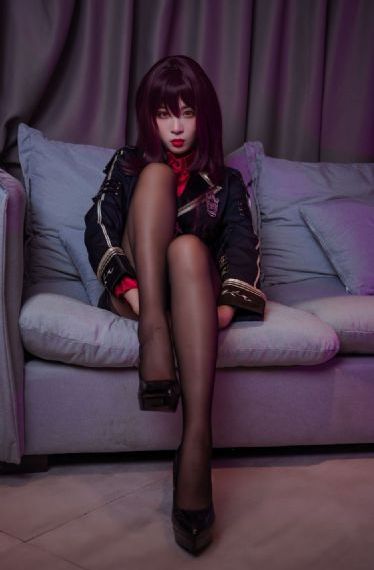 欧美撒尿凸凹嘘嘘高清_720高清免费观看