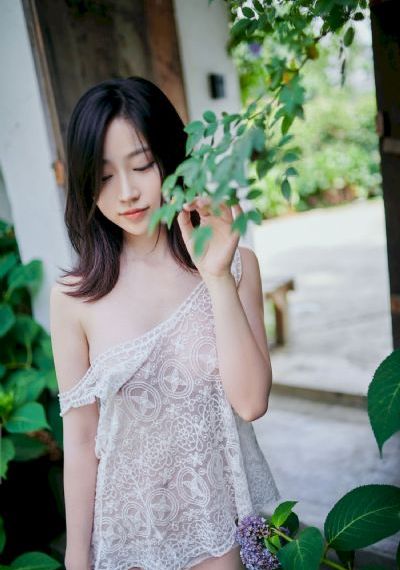 日韩一区二区三区免费观看女同_全集电影手机在线观看