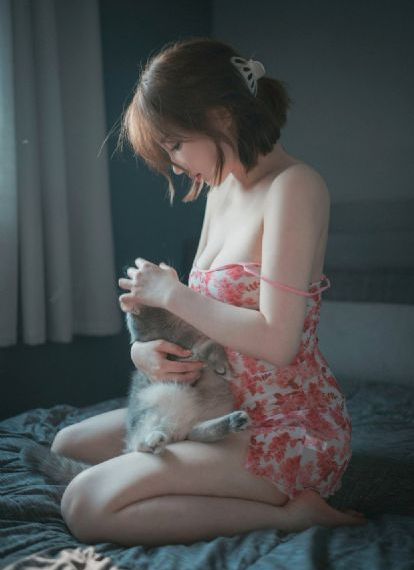 女人跪下吃男人的j8免费视频_1080P日韩免费观看