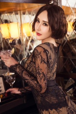 亚洲国产成人精品女人_超清迅雷电影在线