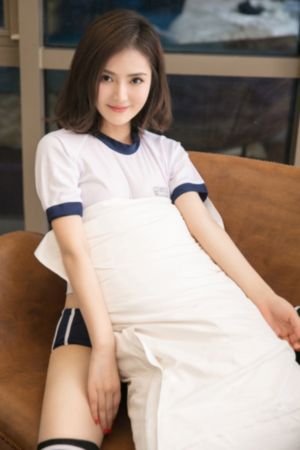 欧美挠脚心tk网站vk免费_无删减在线播放