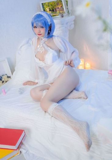 欧美肉丝袜videos办公室_HD动漫在线观看