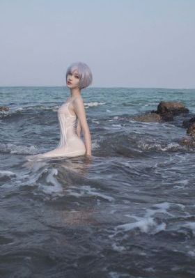 亚洲大胆美女人体一二三区_BD国语完整在线观看